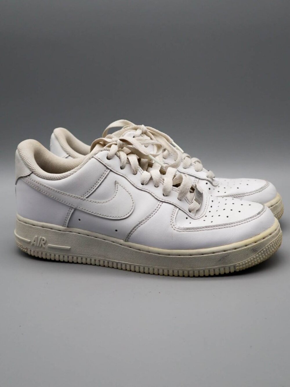 Nike Air Force 1 AF1 Low '07 Sneakers Women US 9 316116-112 Triple White Leather